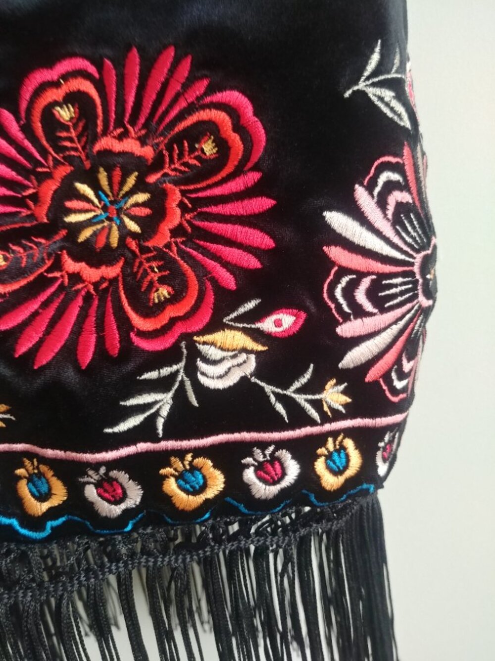 Forever 21 Small black velvet embroidered vest with long tassel fringe - Picture 7 of 15